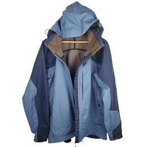 Patagonia Lightweight Jacket. 2 Tone Blue.  XL. #228